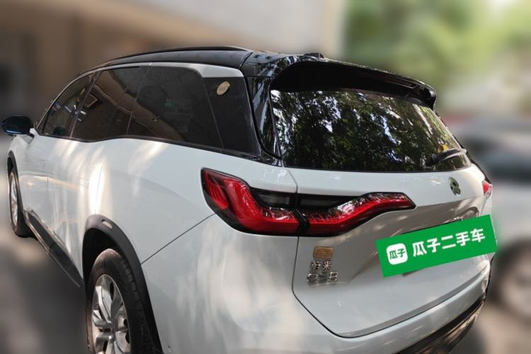 Used Nio ES8 2018 355 km Base Version 6-Seater Edition Rear Left 45 Deg