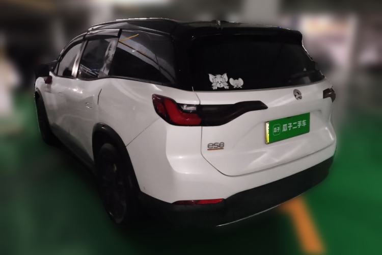 Used Nio ES8 2018 355 km Base Version 7-Seater Edition Rear Left 45 Deg