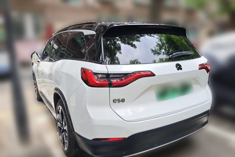 Used Nio ES8 2018 355 km Base Version 7-Seater Edition Rear Left 45 Deg