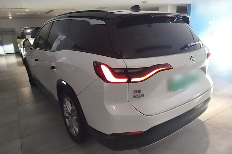 Used Nio ES8 2018 355 km Base Version 7-Seater Edition Rear Left 45 Deg