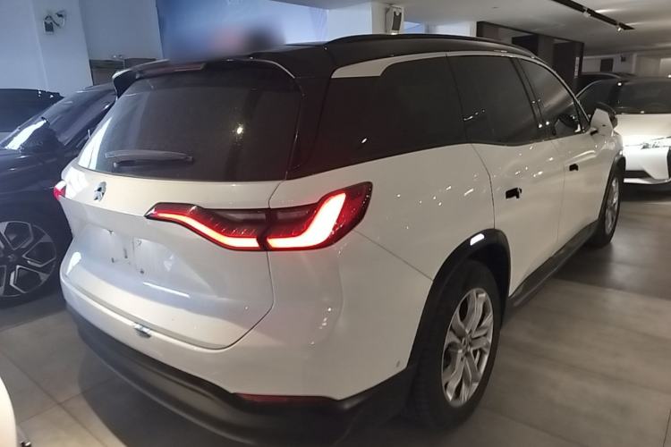 Used Nio ES8 2018 355 km Base Version 7-Seater Edition Rear Right 45 Deg