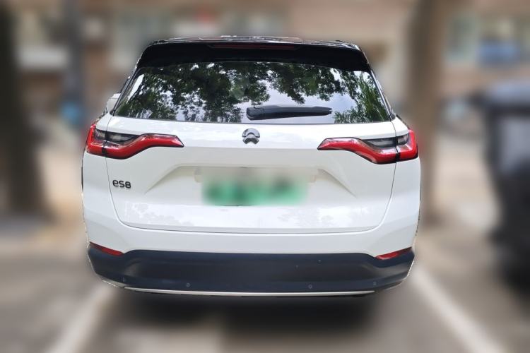 Used Nio ES8 2018 355 km Base Version 7-Seater Edition Rear