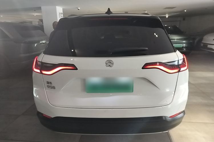 Used Nio ES8 2018 355 km Base Version 7-Seater Edition Rear