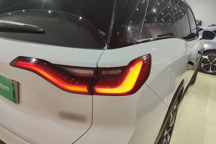 Used Nio ES8 2018 Founder Edition Right Rear Taillight