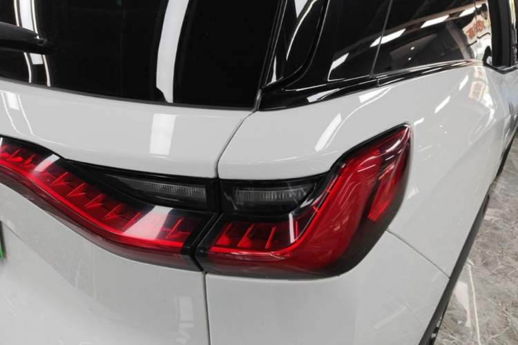 Used Nio ES8 2018 Founder Edition Right Rear Taillight