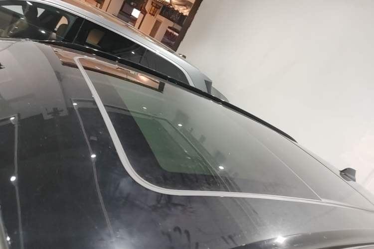 Used Nio ES8 2018 Founder Edition Roof