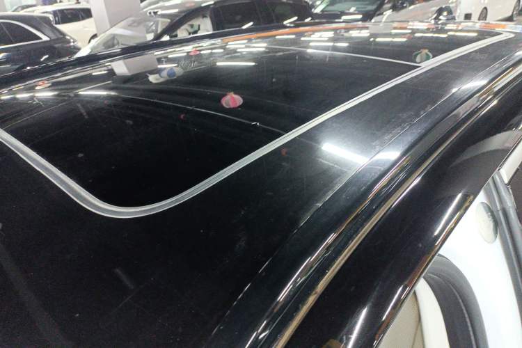 Used Nio ES8 2018 Founder Edition Roof