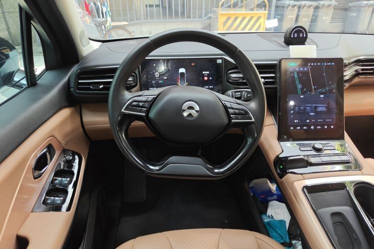 Used Nio ES8 2018 355 km Base Version 6-Seater Edition Steering Wheel