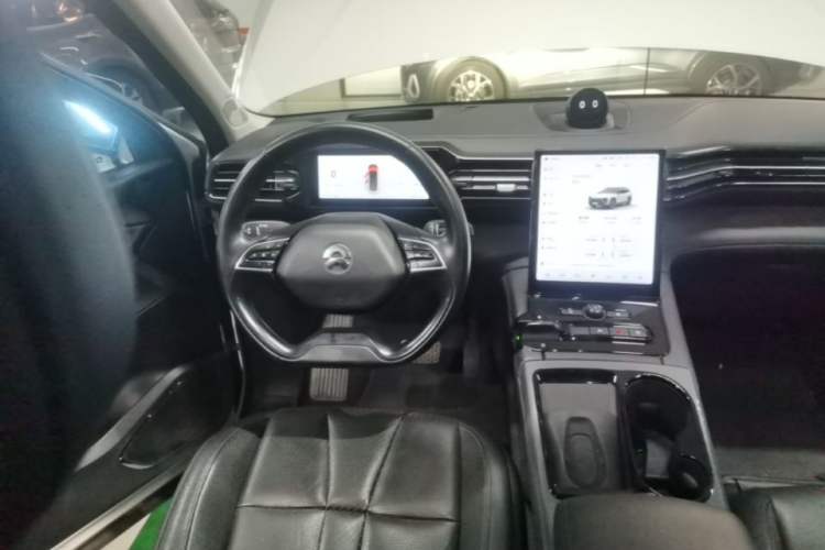 Used Nio ES8 2018 355 km Base Version 7-Seater Edition Steering Wheel