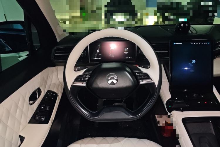 Used Nio ES8 2018 Founder Edition Steering Wheel
