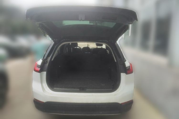 Used Nio ES8 2018 355 km Base Version 7-Seater Edition Trunk