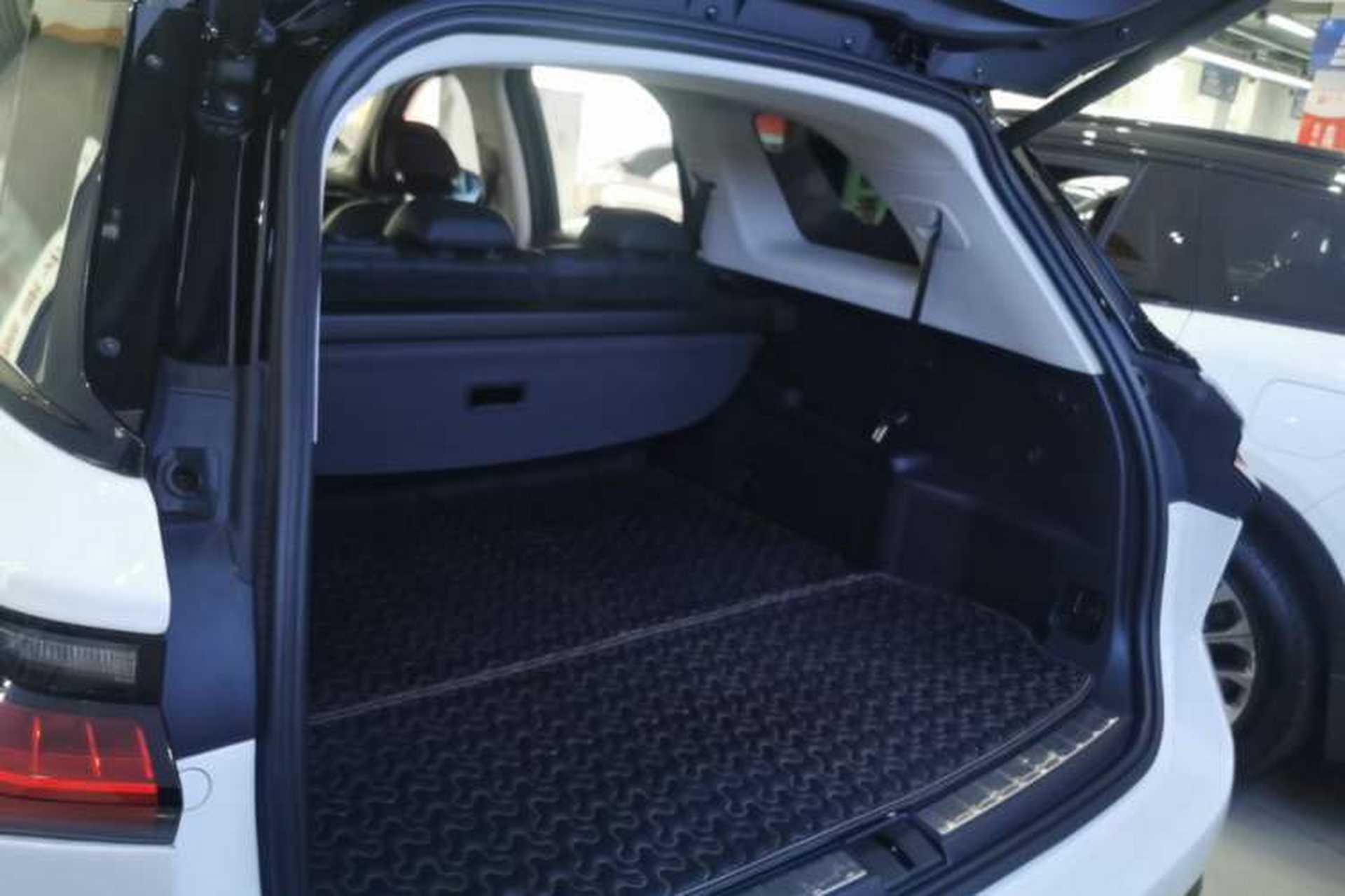 Used Nio ES8 2018 Founder Edition Trunk