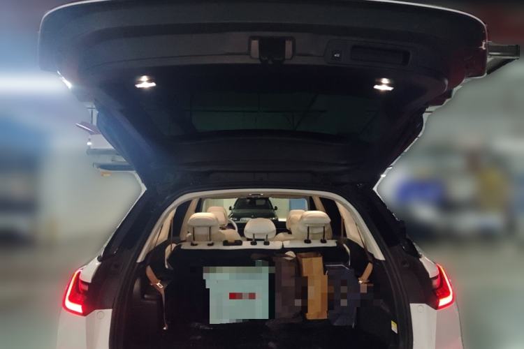 Used Nio ES8 2018 Founder Edition Trunk