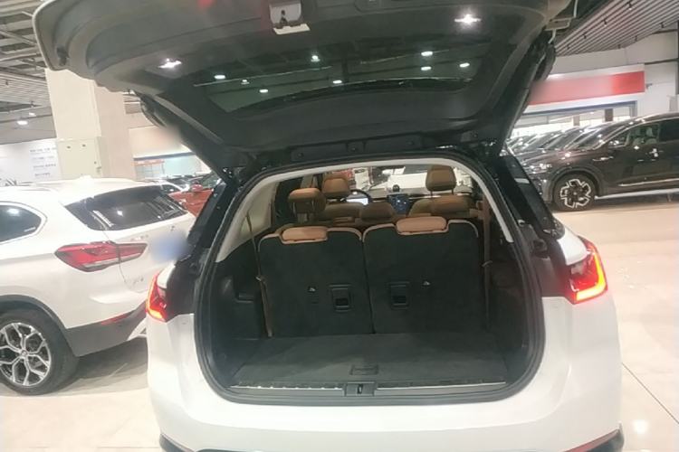 Used Nio ES8 2018 Founder Edition Trunk