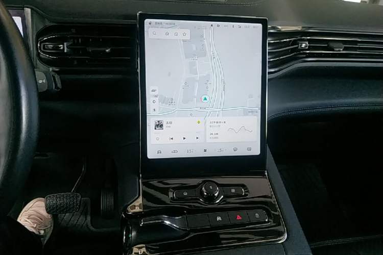 Used Nio ES8 2020 450 km Range 6-Seater Version Audio And AC Panel