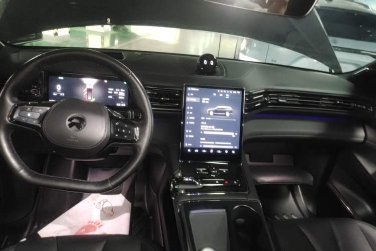 Used Nio ES8 2020 450 km Range 6-Seater Version Audio And AC Panel