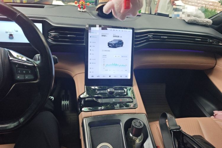 Used Nio ES8 2020 415 km Range 6-Seater Version Audio And AC Panel
