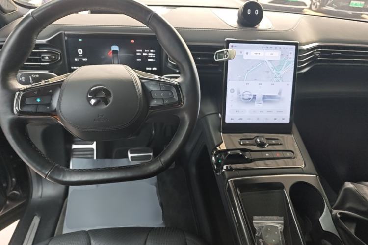 Used Nio ES8 2020 450KM Signature Edition Six-Seater Version Center Console