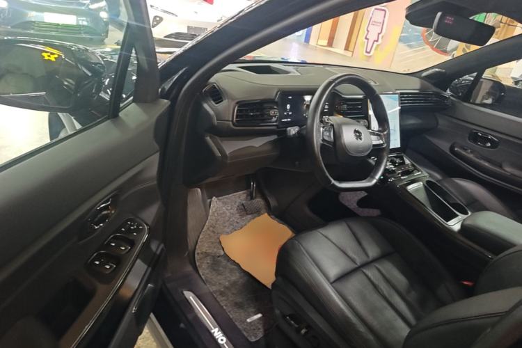 Used Nio ES8 2020 415 km Range 6-Seater Version Driver Seat