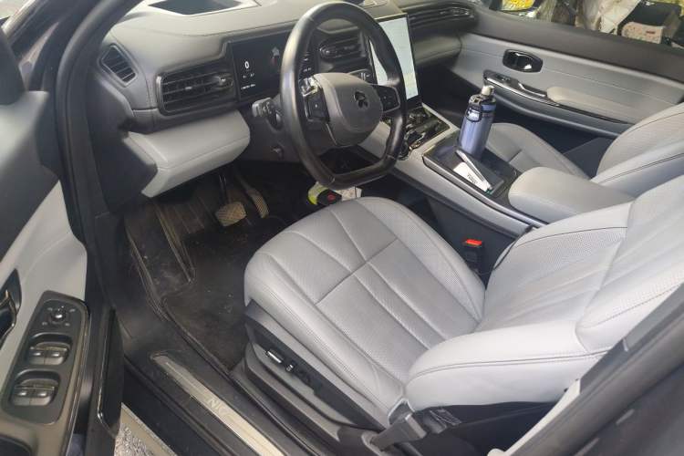 Used Nio ES8 2020 580 km Range 7-Seater Version Driver Seat