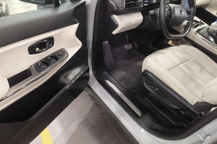Used Nio ES8 2020 415 km Range 6-Seater Version Driver Seat