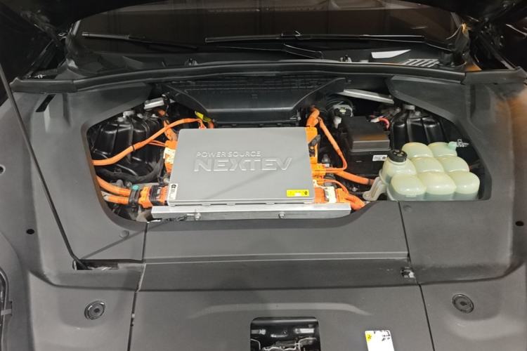 Used Nio ES8 2020 415 km Range 6-Seater Version Engine Bay