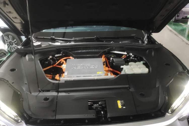 Used Nio ES8 2020 450 km Range 6-Seater Version Engine Bay