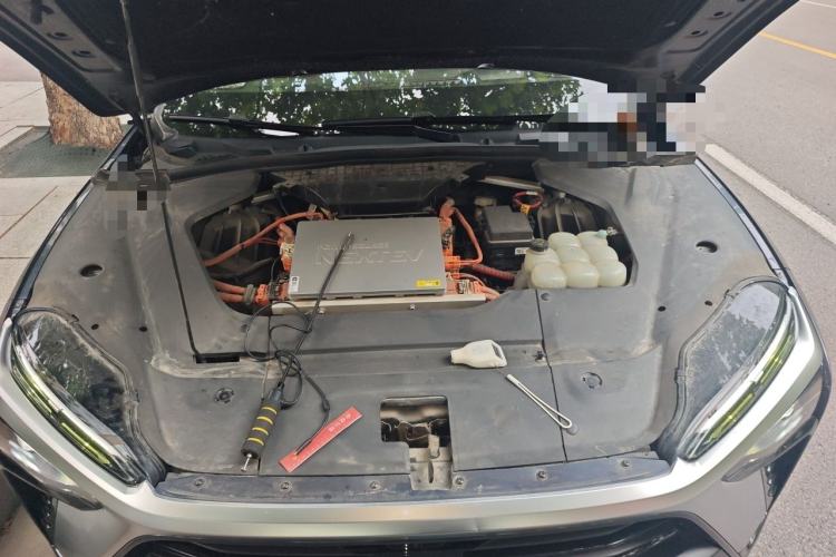 Used Nio ES8 2020 415 km Range 6-Seater Version Engine Bay