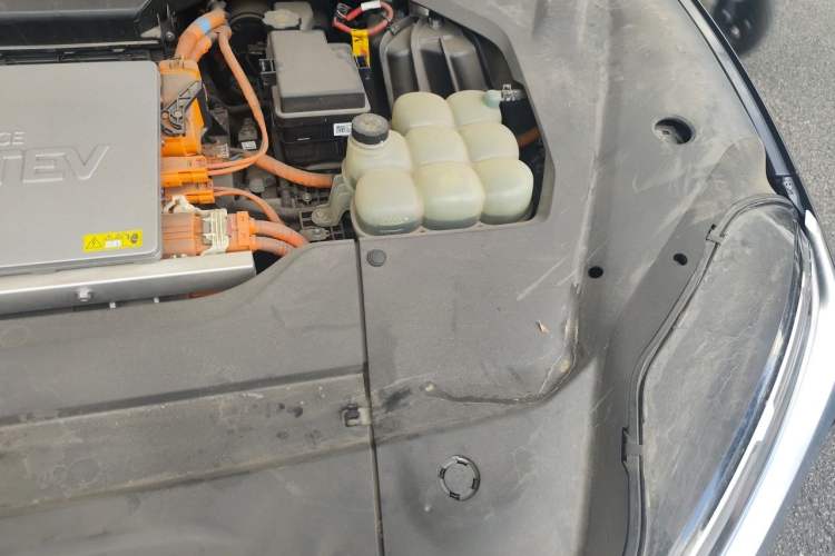 Used Nio ES8 2020 580 km Range 7-Seater Version Engine Bay Left