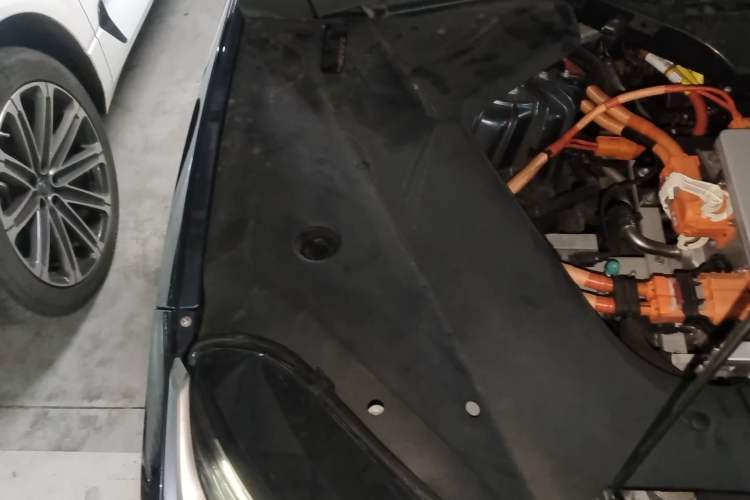 Used Nio ES8 2020 580 km Range Six-Seater Version Engine Bay Right