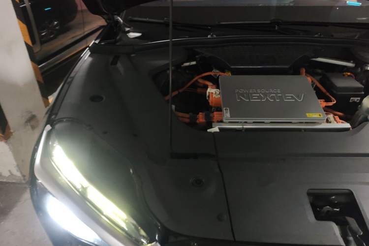 Used Nio ES8 2020 580 km Range Six-Seater Version Engine Bay Right