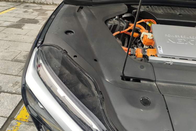 Used Nio ES8 2020 450 km Range 7-Seater Version Engine Bay Right