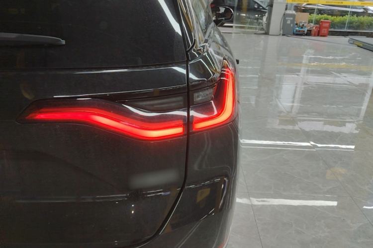 Used Nio ES8 2020 450 km Range 6-Seater Version Exterior 3