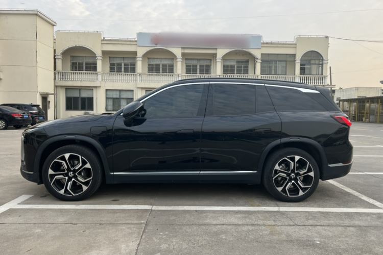 Used Nio ES8 2020 415 KM Signature Edition 7-Seater Version Exterior 3