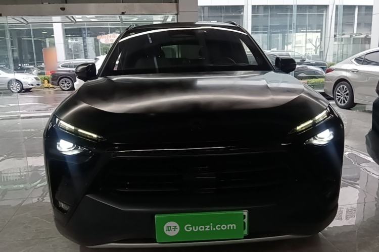 Used Nio ES8 2020 580 km Range Signature Edition Six-Seater Version Front