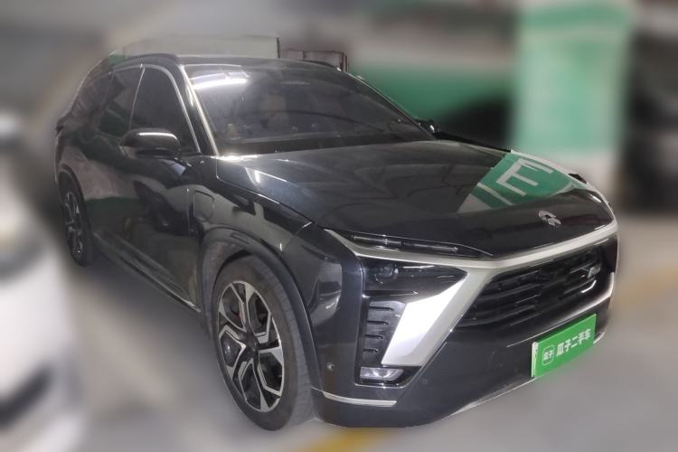 Used Nio ES8 2020 580 km Range Six-Seater Version Front Right 45 Deg