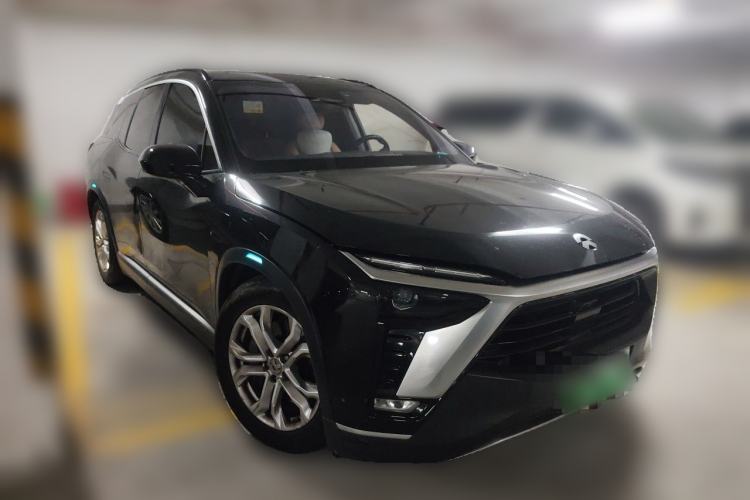 Used Nio ES8 2020 580 km Range Six-Seater Version Front Right 45 Deg