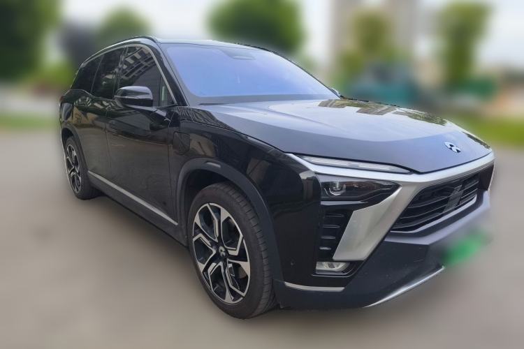 Used Nio ES8 2020 580 km Range Signature Edition Six-Seater Version Front Right 45 Deg