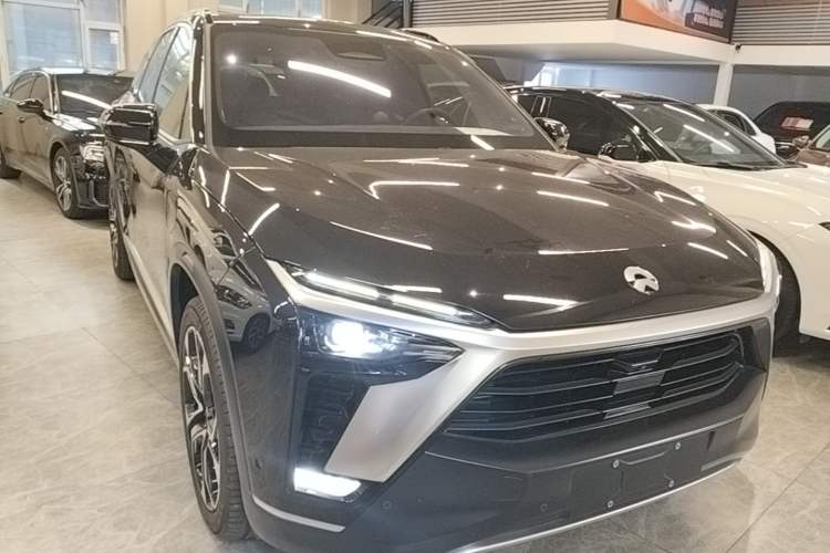 Used Nio ES8 2020 450 km Signature Edition 7-Seater Version Front