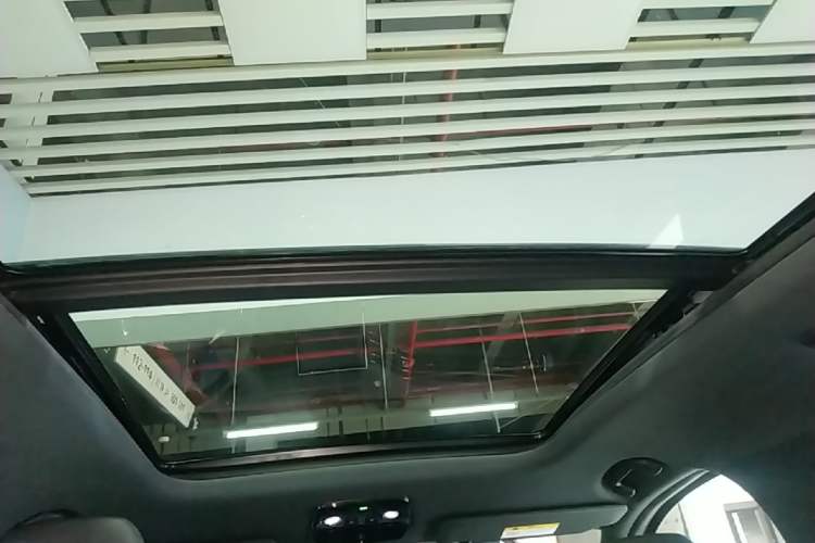 Used Nio ES8 2020 450 km Range 6-Seater Version Headliner