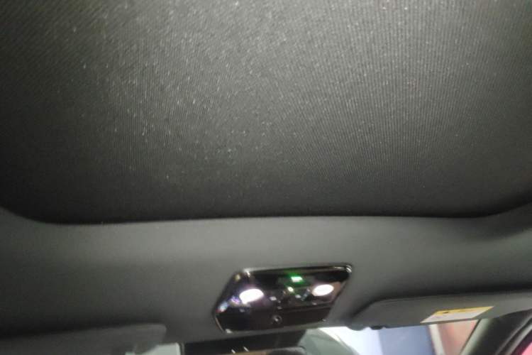 Used Nio ES8 2020 580 km Range Six-Seater Version Headliner