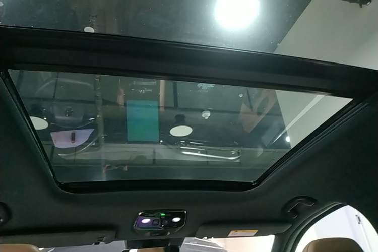 Used Nio ES8 2020 580 km Range Six-Seater Version Headliner