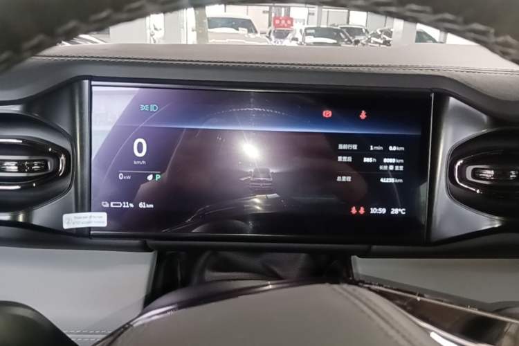 Used Nio ES8 2020 580 km Range Signature Edition Six-Seater Version Instrument Cluster