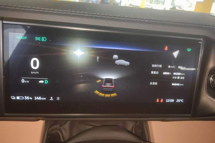 Used Nio ES8 2020 450 km Range 6-Seater Version Instrument Cluster