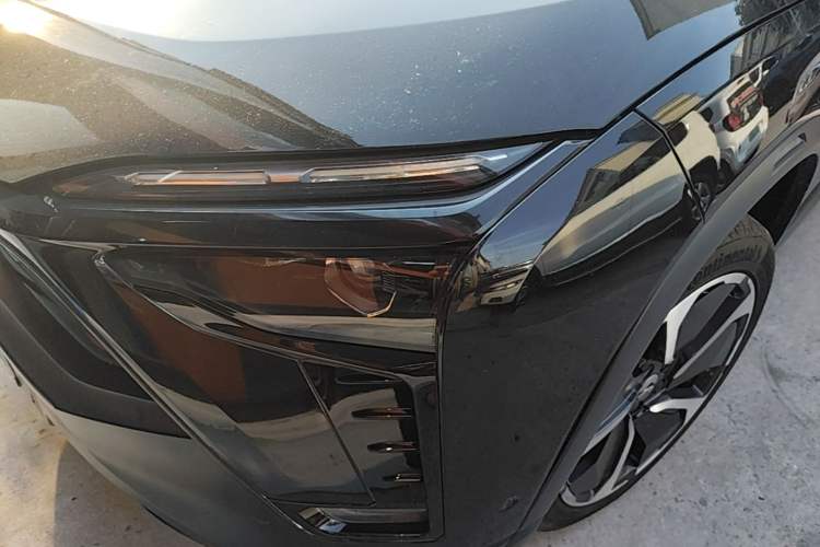 Used Nio ES8 2020 580 km Range Signature Edition Six-Seater Version Left Front Headlight