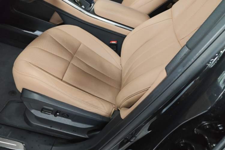 Used Nio ES8 2020 415 km Range 6-Seater Version Left Front Seat