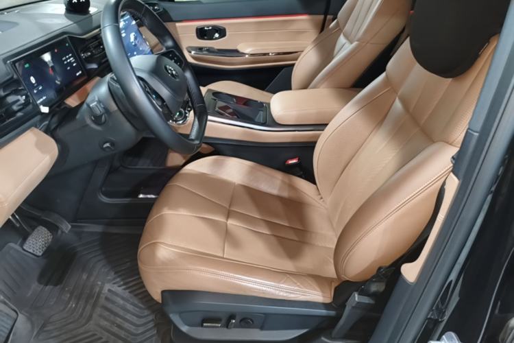 Used Nio ES8 2020 415 km Range 6-Seater Version Left Front Seat