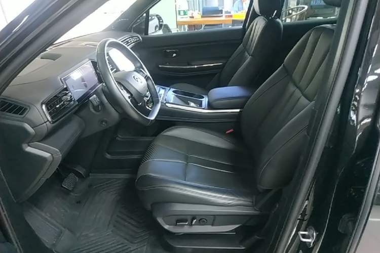 Used Nio ES8 2020 450 km Range 6-Seater Version Left Front Seat
