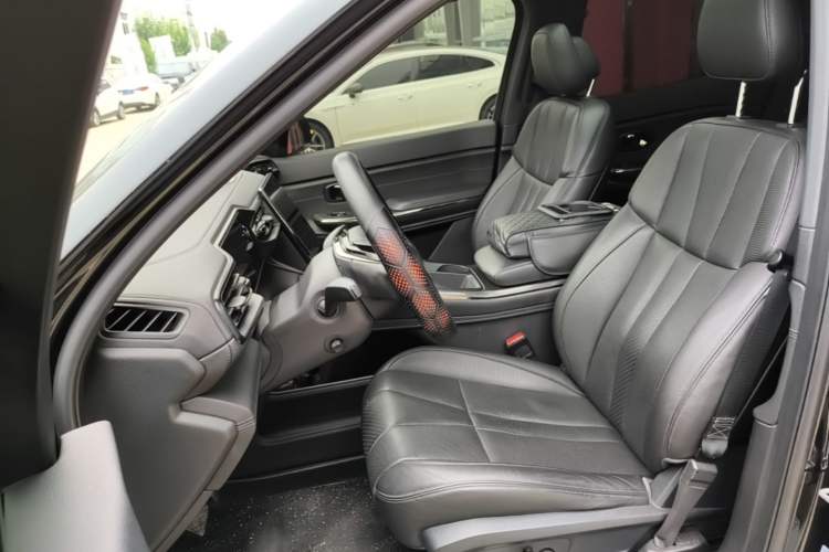 Used Nio ES8 2020 450 km Range 6-Seater Version Left Front Seat