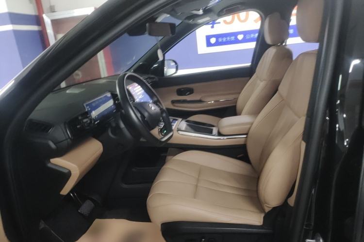Used Nio ES8 2020 580 km Range Six-Seater Version Left Front Seat